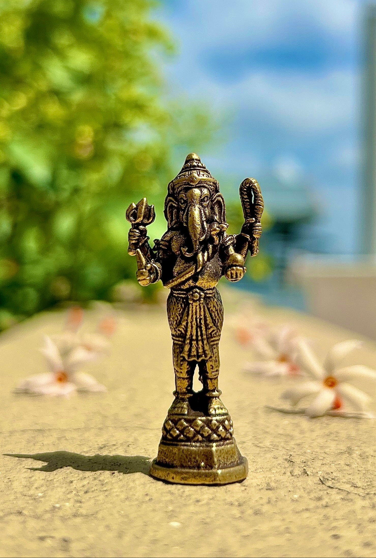 Brass Ganesha 2" (2/9)