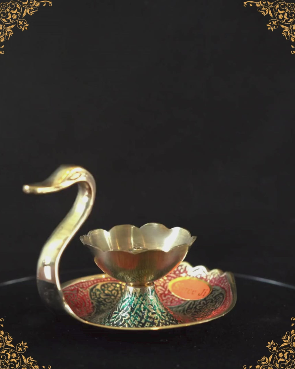 Swan / Hansika Deepam